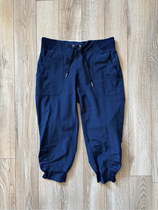 Calvin Klein Performance Pants - Calvin Klein Performance Active Stretch Capri Pants Navy Blue Off-Duty Size XS